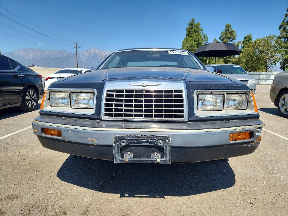 69960286 :رقم المزاد ، 1FABP46F0EH203542 vin ، 1984 Ford Thunderbird مزاد بيع