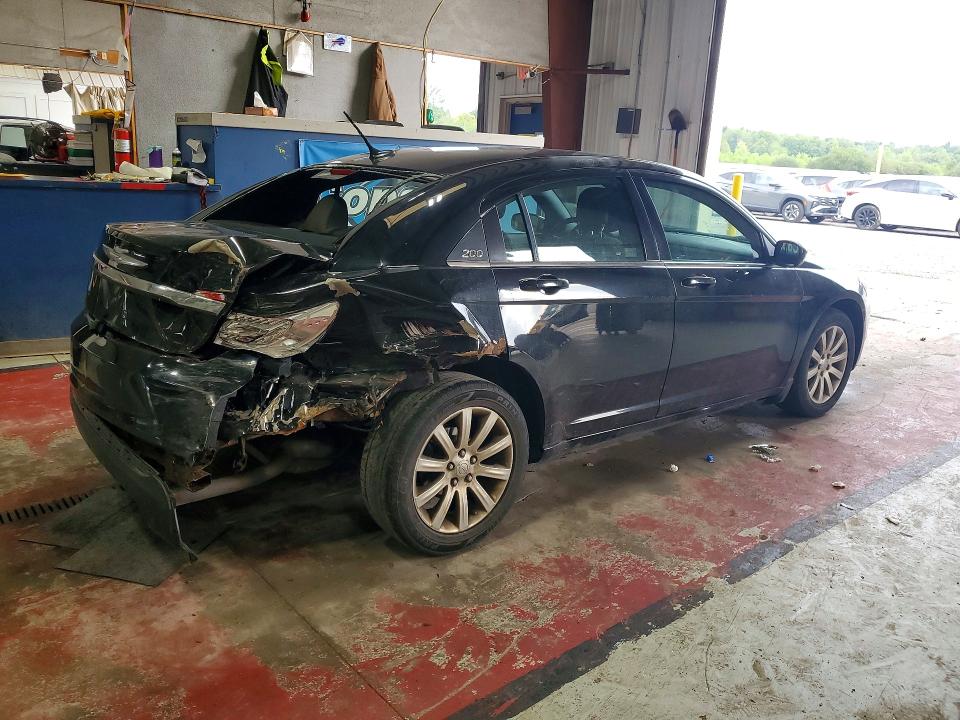67356446 :رقم المزاد ، 1C3CCBBBXCN143483 vin ، 2012 Chrysler 200 مزاد بيع
