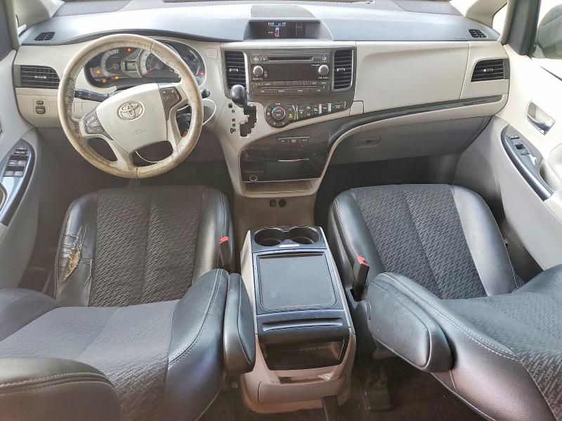Продаж на аукціоні авто 2013 Toyota Sienna, vin: 5TDXK3DC0DS313695, номер лоту: 70543096