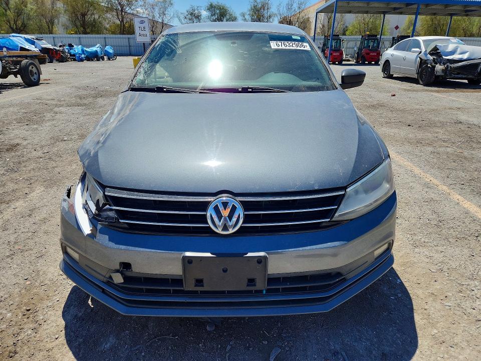 Продажа на аукционе авто 2016 Volkswagen Jetta, vin: 3VWD17AJ6GM296242, номер лота: 67632906
