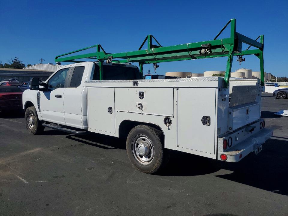 Продажа на аукционе авто 2023 Ford F350, vin: 1FD8X3EN4PED64838, номер лота: 68862826