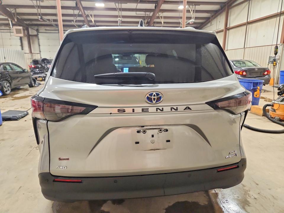 68552816 :رقم المزاد ، 5TDJSKFCXPS093936 vin ، 2023 Toyota Sienna مزاد بيع