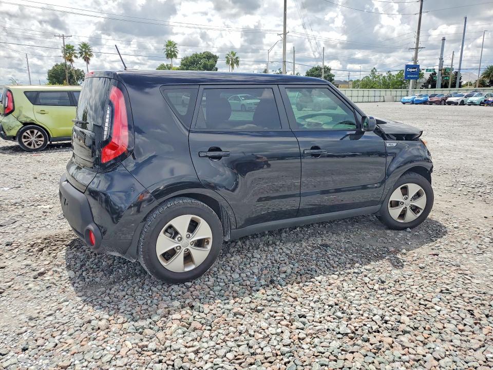 68149706 :رقم المزاد ، KNDJN2A26F7812615 vin ، 2015 Kia Soul مزاد بيع