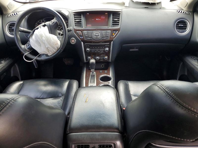 70612206 :رقم المزاد ، 5N1AR2MM0FC722106 vin ، 2015 Nissan Pathfinder مزاد بيع