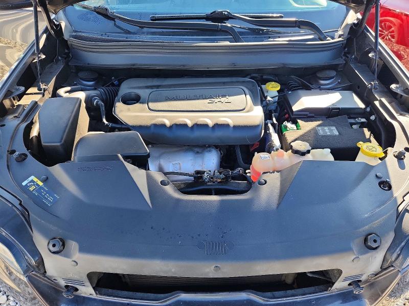 68230126 :رقم المزاد ، 1C4PJMLB7KD288305         vin ، 2019 Jeep Cherokee مزاد بيع