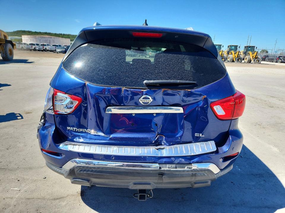 70078466 :رقم المزاد ، 5N1DR2MNXHC626590 vin ، 2017 Nissan Pathfinder مزاد بيع
