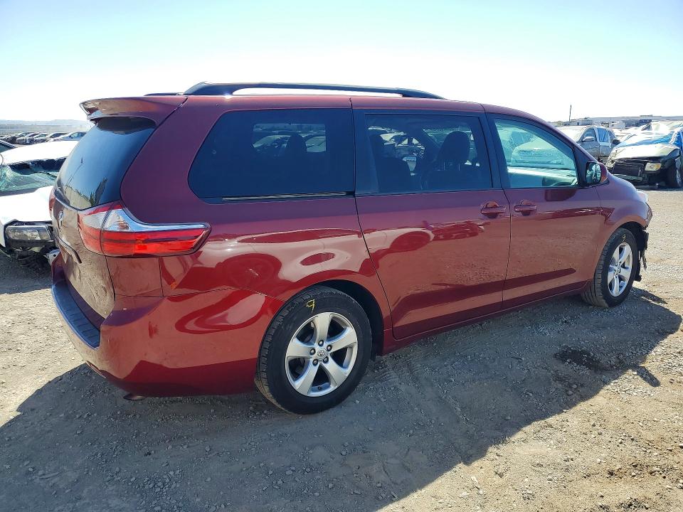 2016 Toyota Sienna მანქანა იყიდება აუქციონზე, vin: 5TDKK3DC7GS691026, აუქციონის ნომერი: 69928376