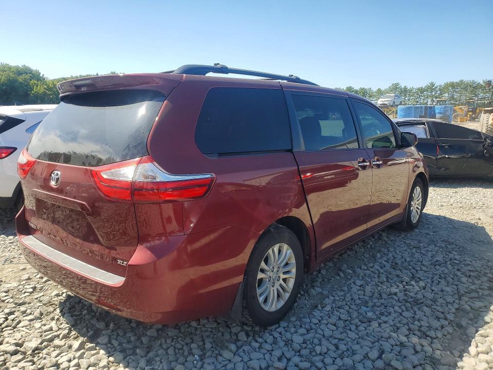2017 Toyota Sienna მანქანა იყიდება აუქციონზე, vin: 5TDYZ3DC8HS831575, აუქციონის ნომერი: 68499126
