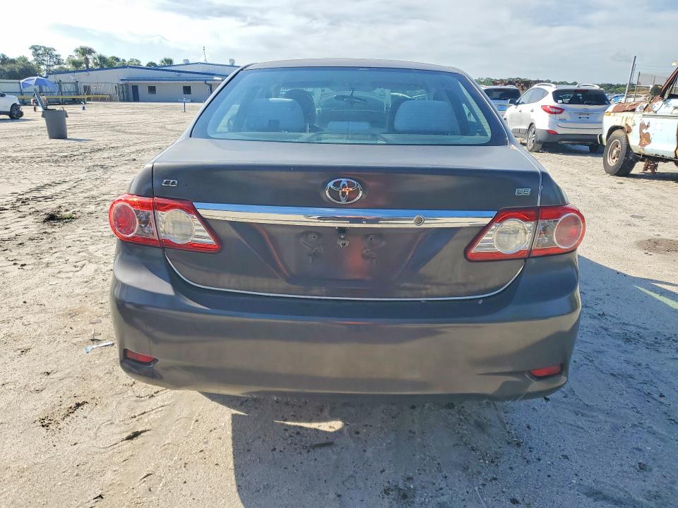 69726686 :رقم المزاد ، 2T1BU4EE7BC669268 vin ، 2011 Toyota Corolla مزاد بيع