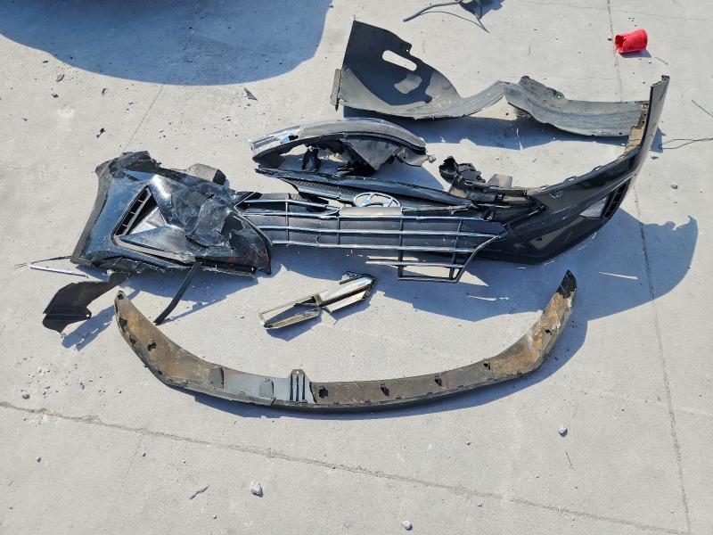 2020 Hyundai Elantra მანქანა იყიდება აუქციონზე, vin: KMHD74LF9LU013567, აუქციონის ნომერი: 69969646