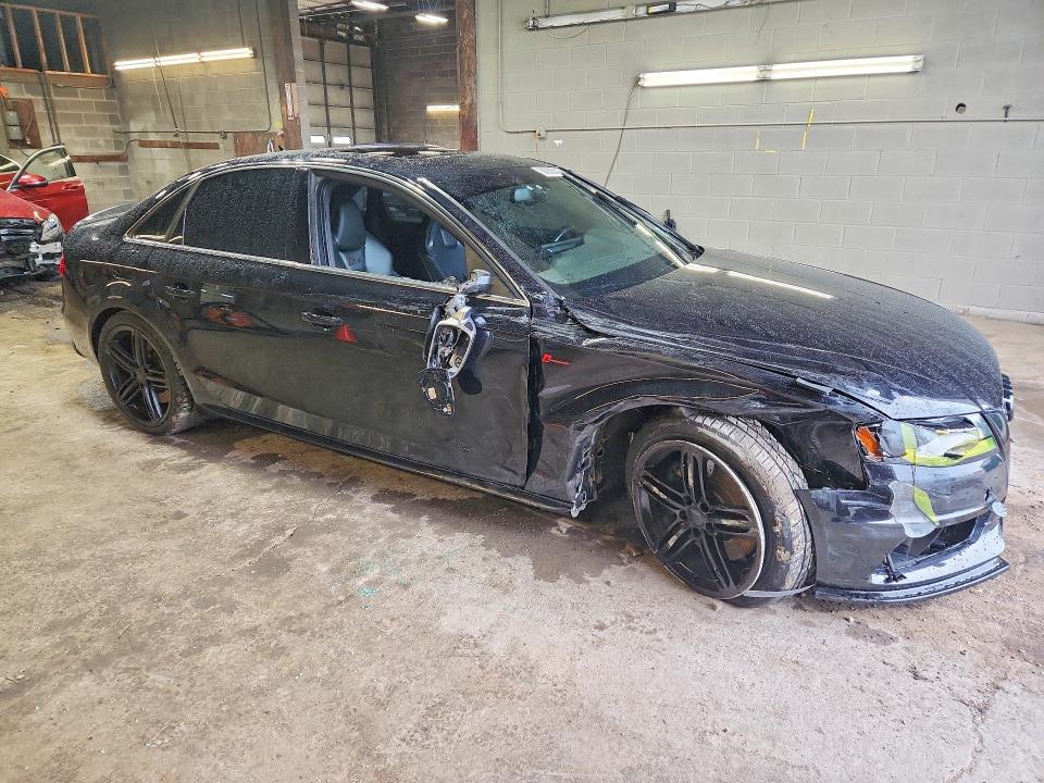 68200446 :رقم المزاد ، WAUKGAFL6BA054988 vin ، 2011 Audi S4 مزاد بيع