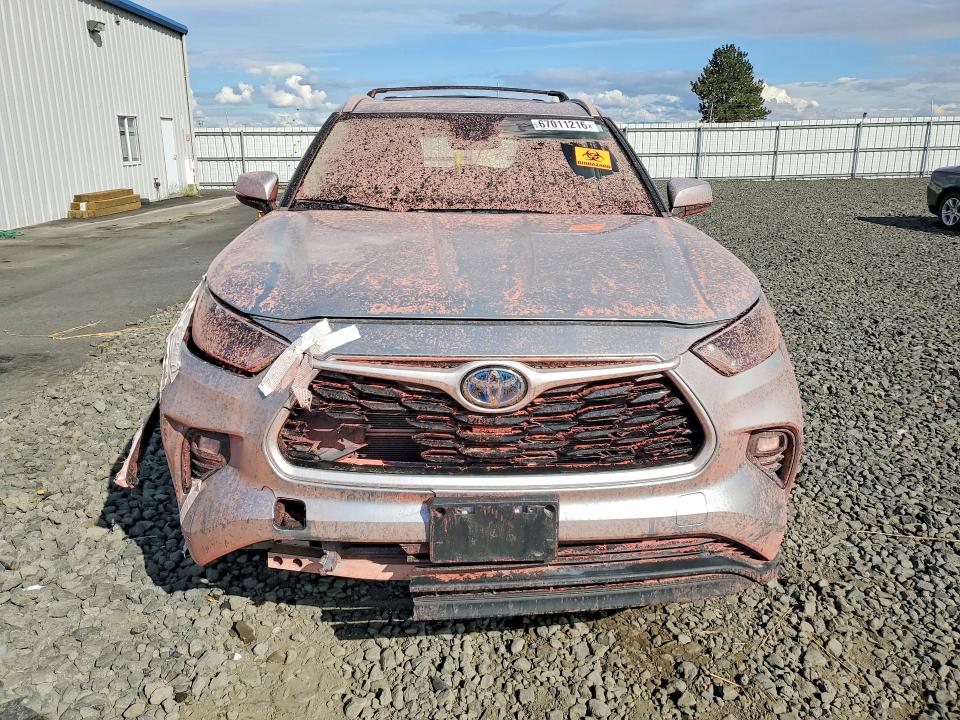 2022 Toyota Highlander Hybrid მანქანა იყიდება აუქციონზე, vin: 5TDGBRCH6NS542562, აუქციონის ნომერი: 67011216