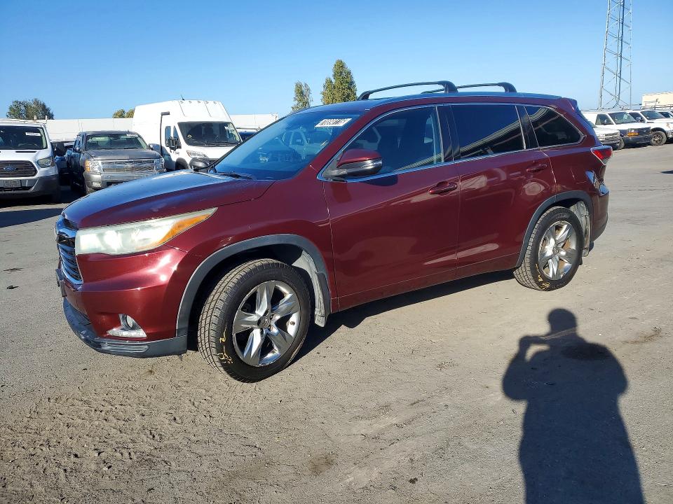 2015 Toyota Highlander მანქანა იყიდება აუქციონზე, vin: 5TDDKRFH1FS114673, აუქციონის ნომერი: 70898116