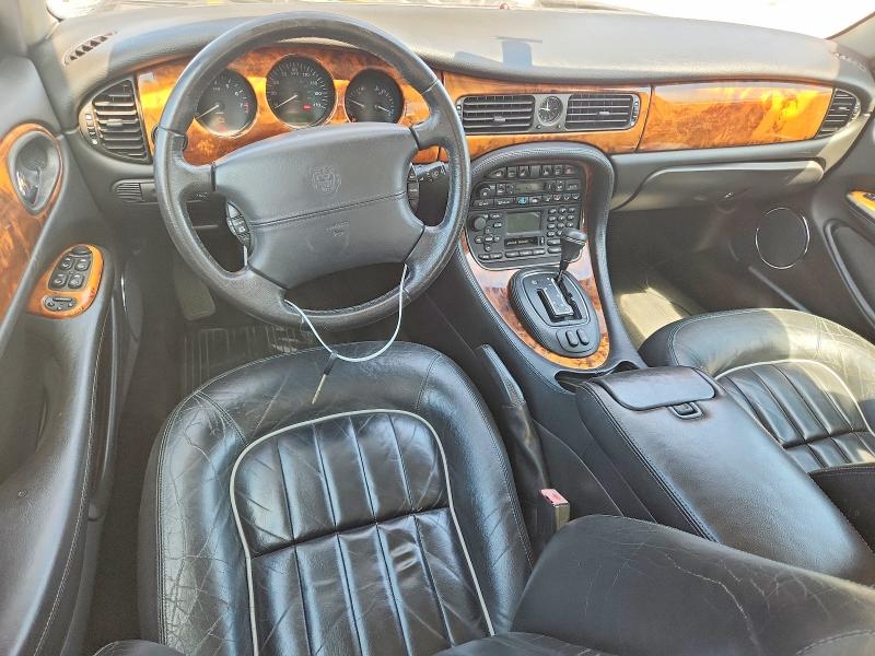 2003 Jaguar Xj8 მანქანა იყიდება აუქციონზე, vin: SAJDA14C03LF57832, აუქციონის ნომერი: 69236676