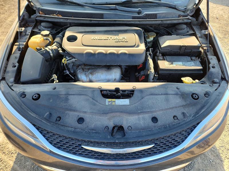 67799306 :رقم المزاد ، 1C3CCCAB4FN665392 vin ، 2015 Chrysler 200 مزاد بيع