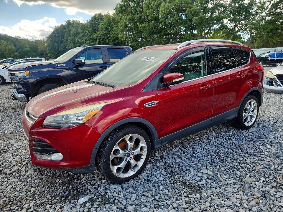 2015 Ford Escape მანქანა იყიდება აუქციონზე, vin: 1FMCU9J90FUA01987, აუქციონის ნომერი: 69628286