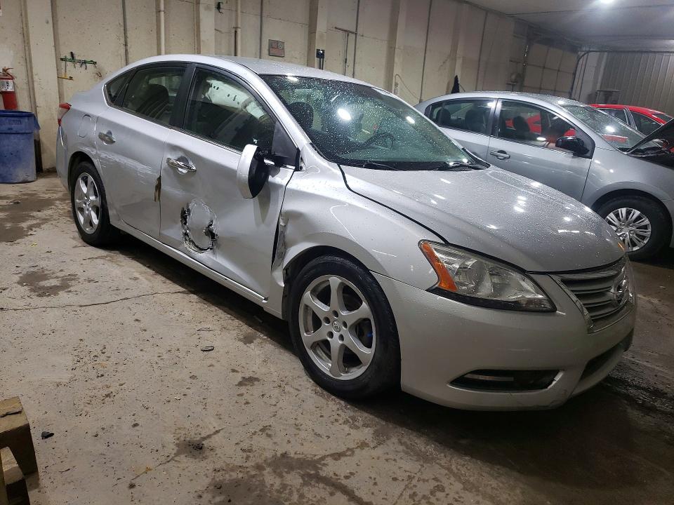 2014 Nissan Sentra მანქანა იყიდება აუქციონზე, vin: 3N1AB7AP6EY218804, აუქციონის ნომერი: 70010776