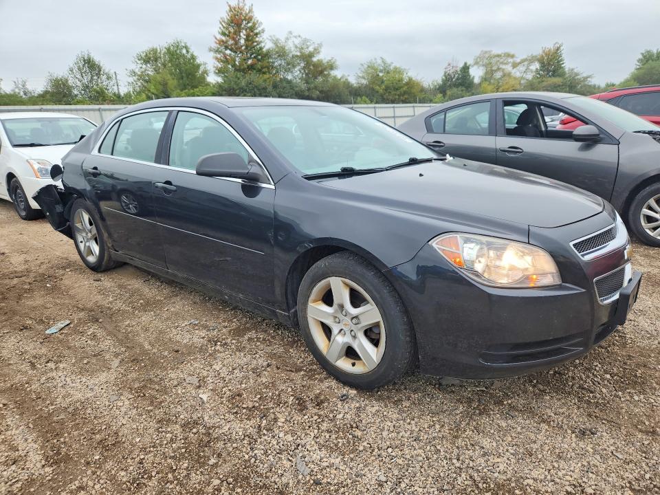 68702796 :رقم المزاد ، 1G1ZB5E11BF326866 vin ، 2011 Chevrolet Malibu مزاد بيع