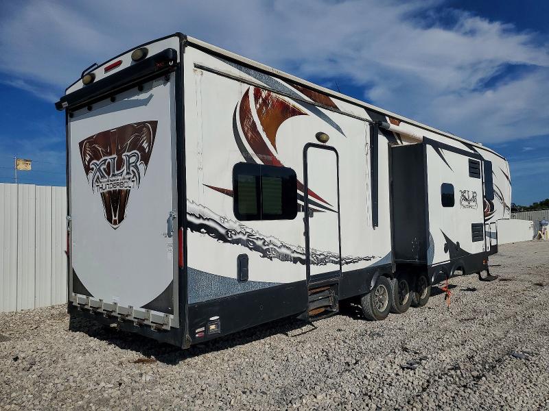 2014 Forest River Xlr Thunde მანქანა იყიდება აუქციონზე, vin: 4X4FXL833EF157526, აუქციონის ნომერი: 70535116