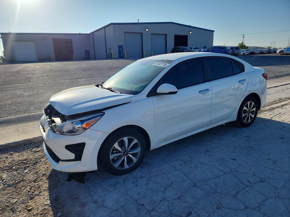 67487776 :رقم المزاد ، 3KPA24AD1PE550879 vin ، 2023 Kia Rio مزاد بيع