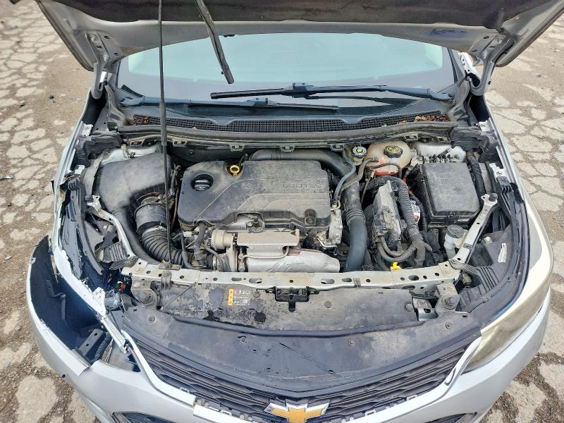 69513096 :رقم المزاد ، 1G1BE5SM4J7169205 vin ، 2018 Chevrolet Cruze مزاد بيع