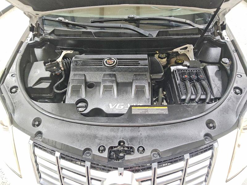 69009336 :رقم المزاد ، 3GYFNBE32FS620208 vin ، 2015 Cadillac Srx مزاد بيع