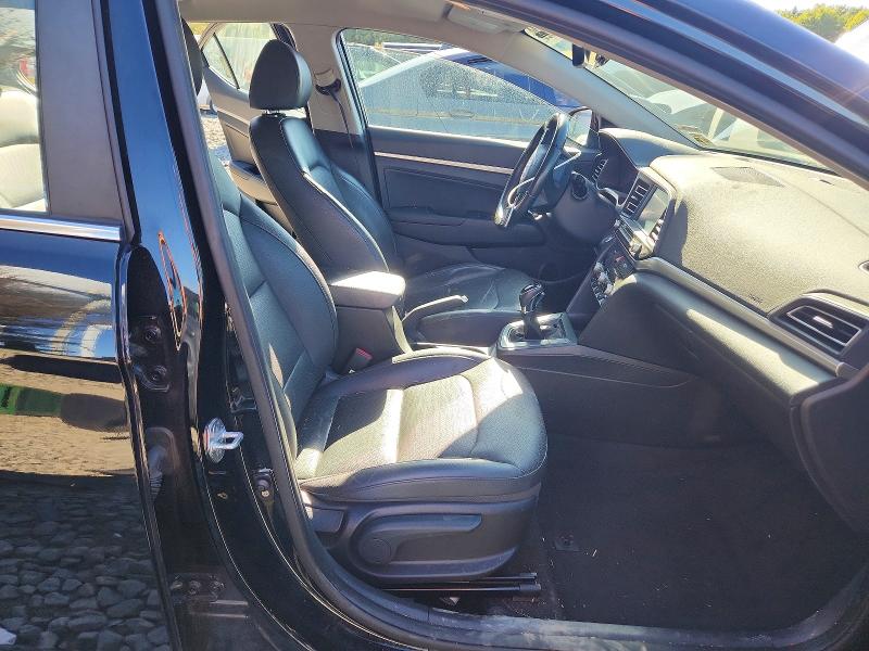 Продажа на аукционе авто 2019 Hyundai Elantra, vin: KMHD84LF8KU793038, номер лота: 69070326
