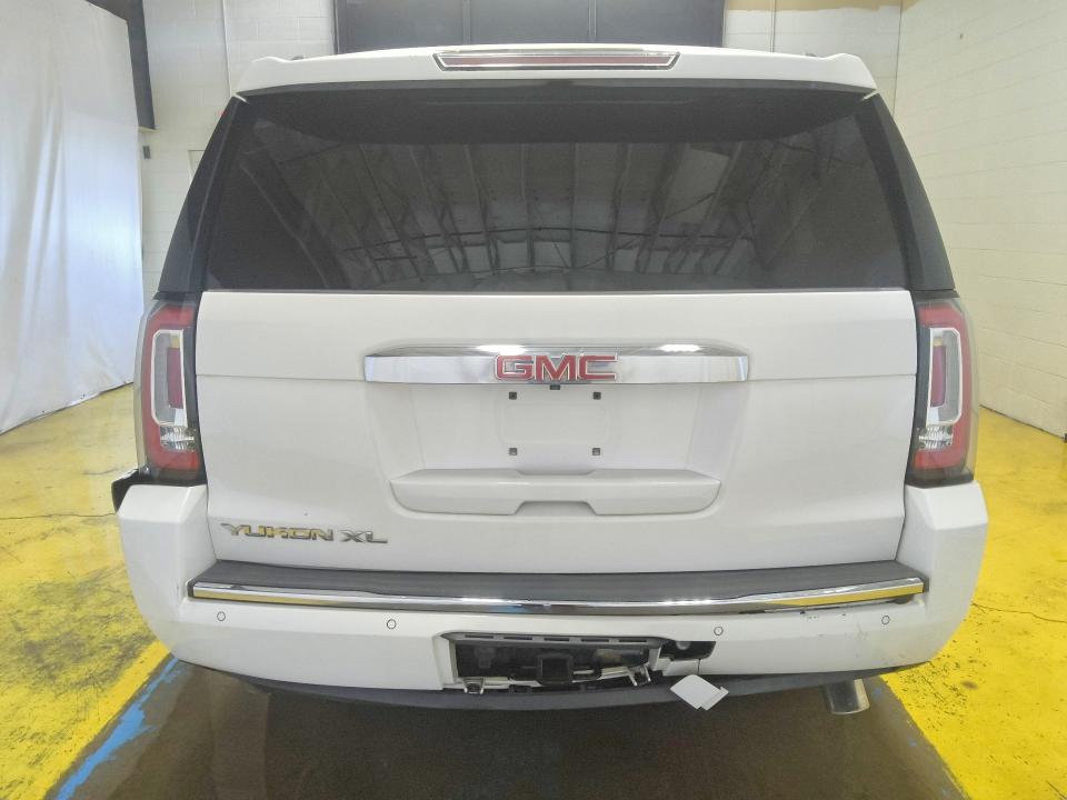 2015 Gmc Yukon Xl მანქანა იყიდება აუქციონზე, vin: 1GKS2JKJ8FR547864, აუქციონის ნომერი: 65760536