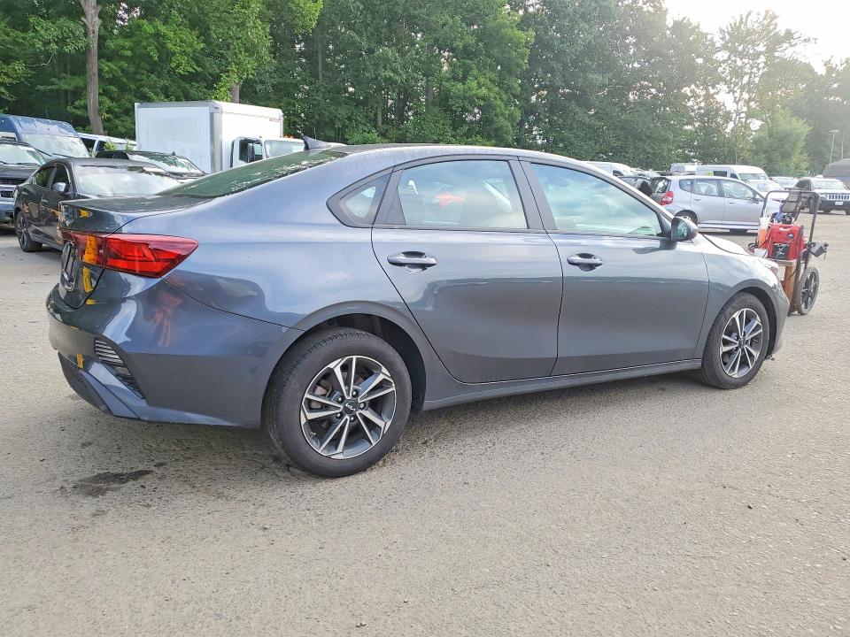 67923746 :رقم المزاد ، 3KPF24AD8RE830050 vin ، 2024 Kia Forte مزاد بيع
