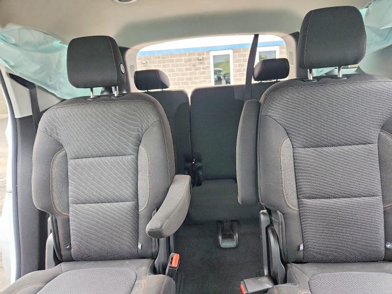 Продаж на аукціоні авто 2018 Chevrolet Traverse, vin: 1GNEVGKW0JJ204253, номер лоту: 70939846