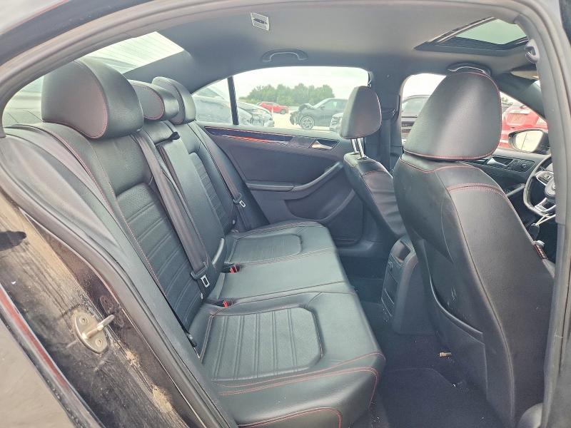 67032226 :رقم المزاد ، 3VW5T7AJ7GM372601 vin ، 2016 Volkswagen Jetta مزاد بيع