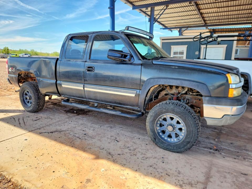 2003 Chevrolet Silverado მანქანა იყიდება აუქციონზე, vin: 1GCEK19V73E244790, აუქციონის ნომერი: 59409436
