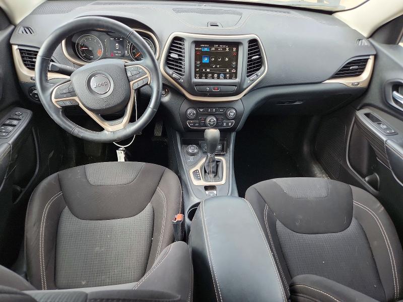 67092066 :رقم المزاد ، 1C4PJMCS7FW709238 vin ، 2015 Jeep Cherokee مزاد بيع