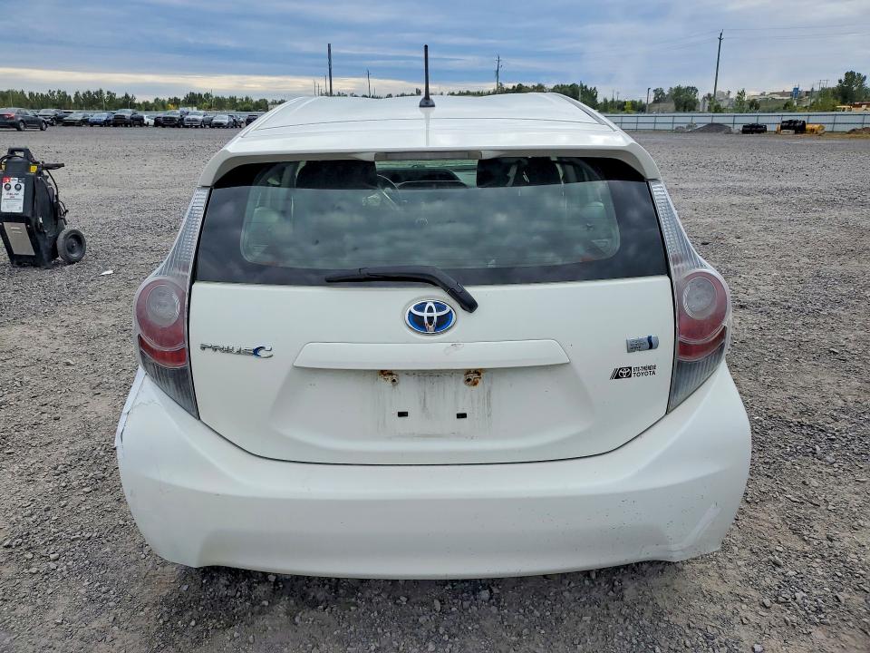 2013 Toyota Prius C მანქანა იყიდება აუქციონზე, vin: JTDKDTB38D1038064, აუქციონის ნომერი: 68203696