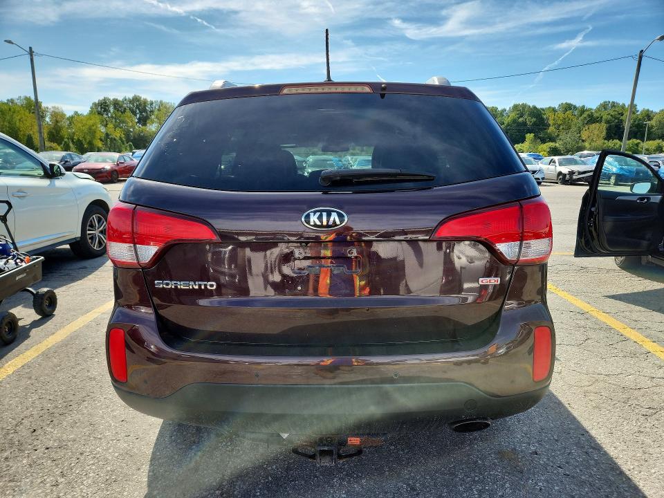 67935966 :رقم المزاد ، 5XYKT3A63FG660055 vin ، 2015 Kia Sorento مزاد بيع