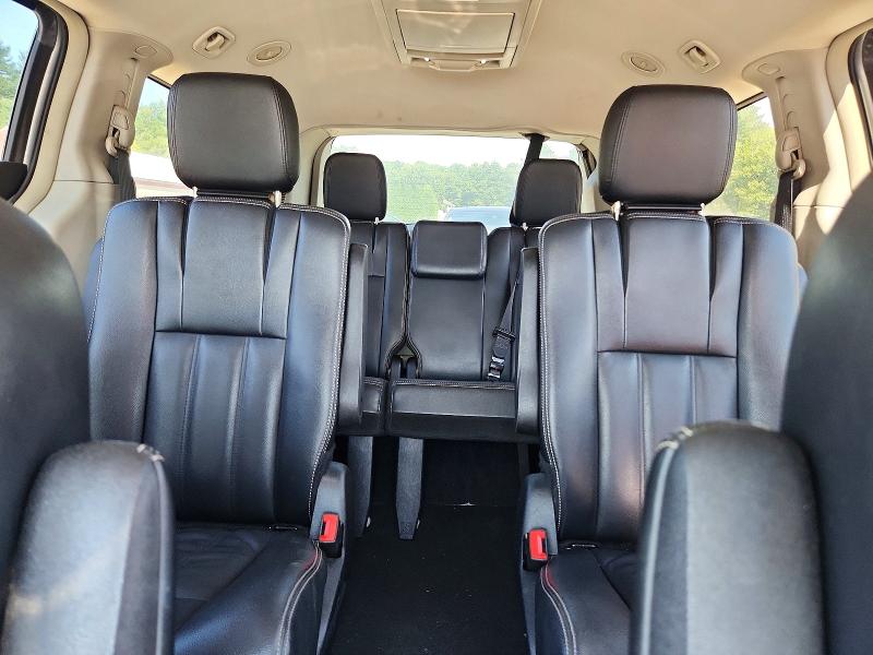 68360196 :رقم المزاد ، 2C4RC1BG3ER444534 vin ، 2014 Chrysler Town & Country مزاد بيع
