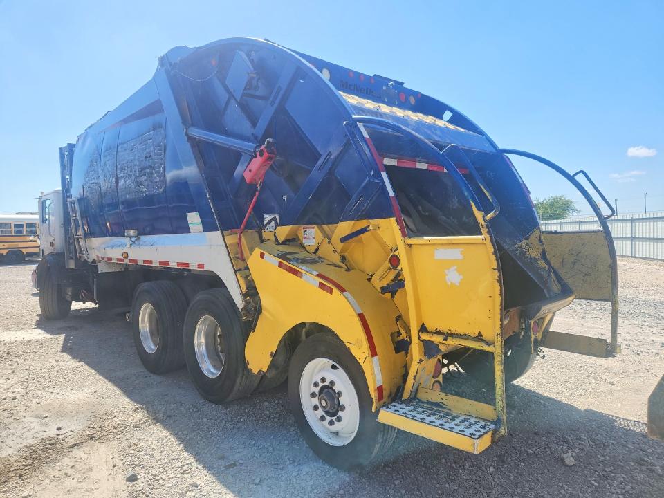Auction sale of the 2013 Mack 600, vin: 1M2AV17C7DM010353, lot number: 67975866