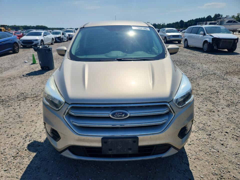 Продажа на аукционе авто 2017 Ford Escape, vin: 1FMCU9GD9HUA55786, номер лота: 67808186