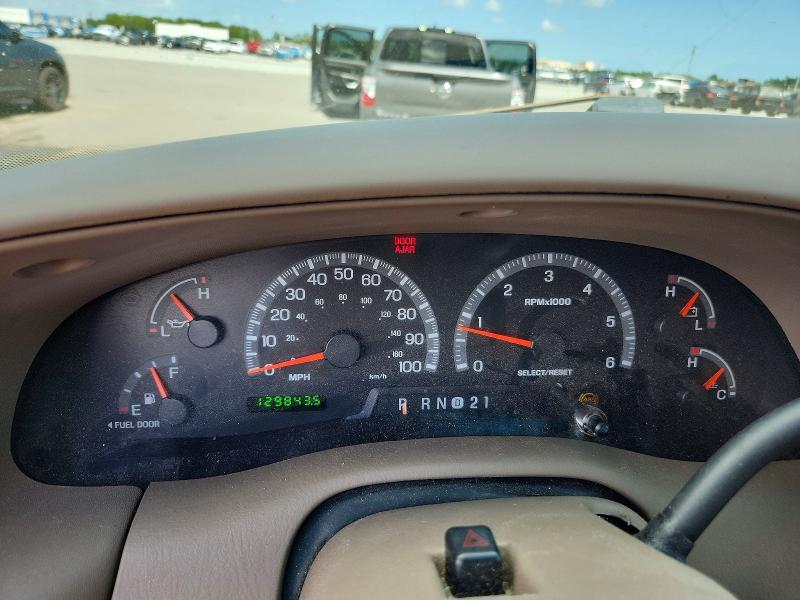 69326576 :رقم المزاد ، 1FMRU1768YLA60254 vin ، 2000 Ford Expedition مزاد بيع
