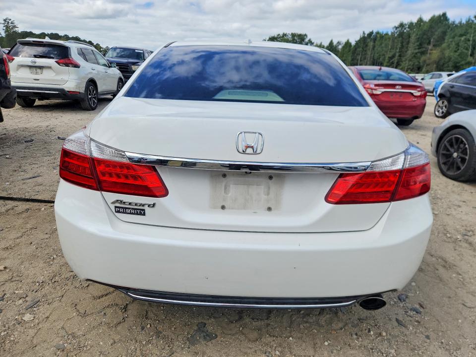 Продажа на аукционе авто 2014 Honda Accord, vin: 1HGCR2F89EA163955, номер лота: 70847116