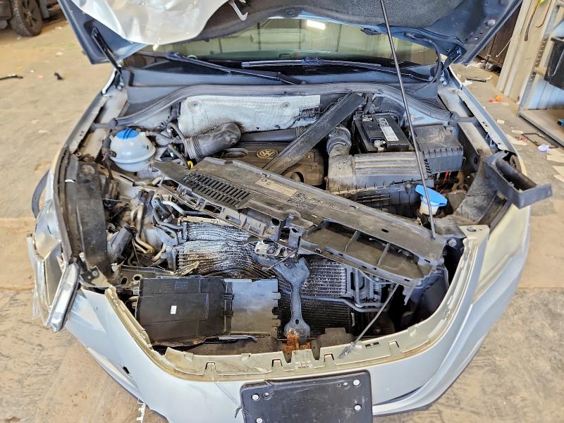 68015926 :رقم المزاد ، WVGBV75NX9W525208 vin ، 2009 Volkswagen Tiguan مزاد بيع