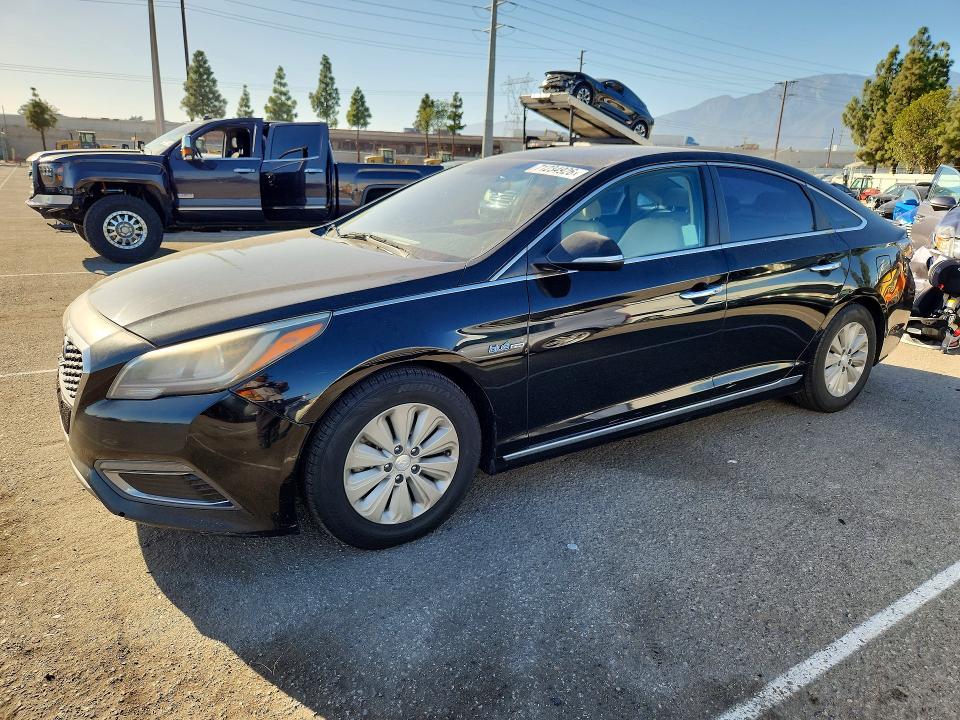 Продажа на аукционе авто 2016 Hyundai Sonata Hybrid, vin: KMHE24L18GA012523, номер лота: 71234926