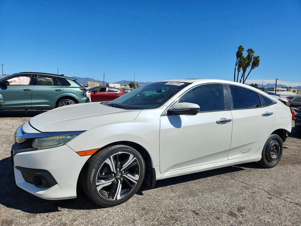 Auction sale of the 2016 Honda Civic, vin: 2HGFC1F96GH637978, lot number: 70447216