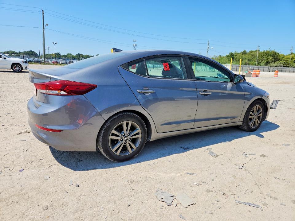67544866 :رقم المزاد ، 5NPD84LF0JH301938 vin ، 2018 Hyundai Elantra مزاد بيع