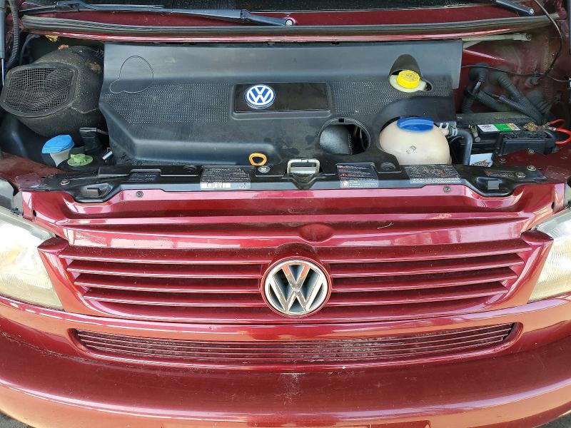 69086186 :رقم المزاد ، WV2NB47082H013498 vin ، 2002 Volkswagen Eurovan مزاد بيع