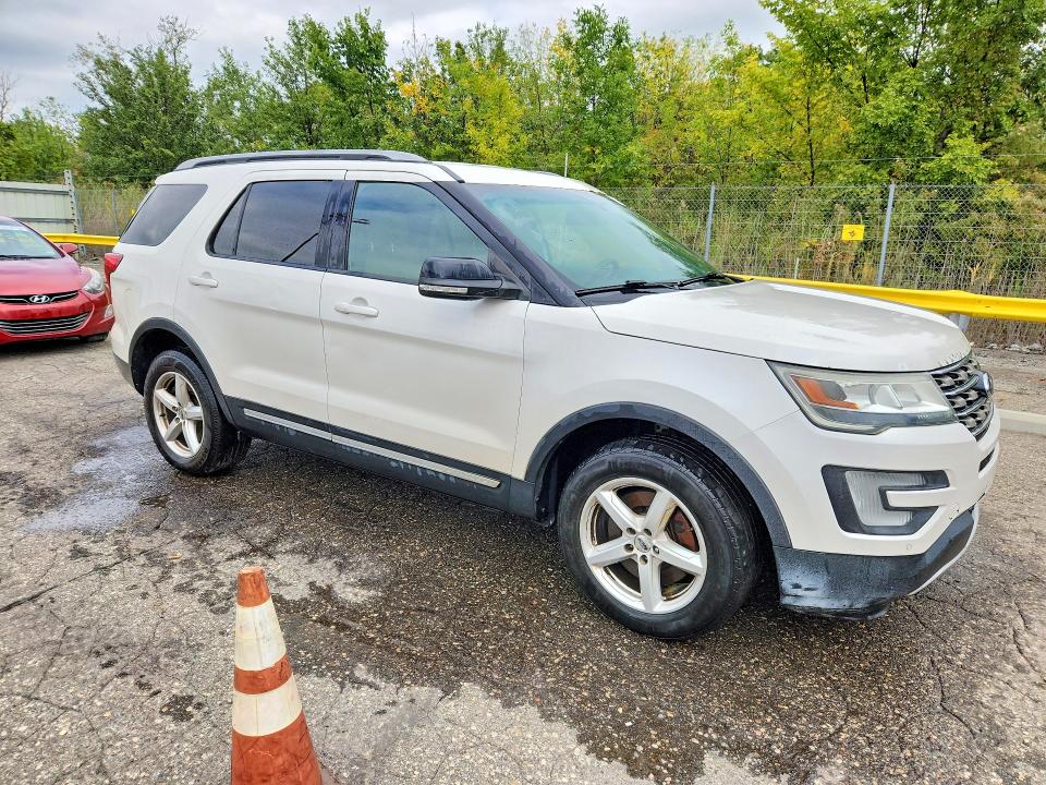 69857036 :رقم المزاد ، 1FM5K8D83GGB93899 vin ، 2016 Ford Explorer مزاد بيع