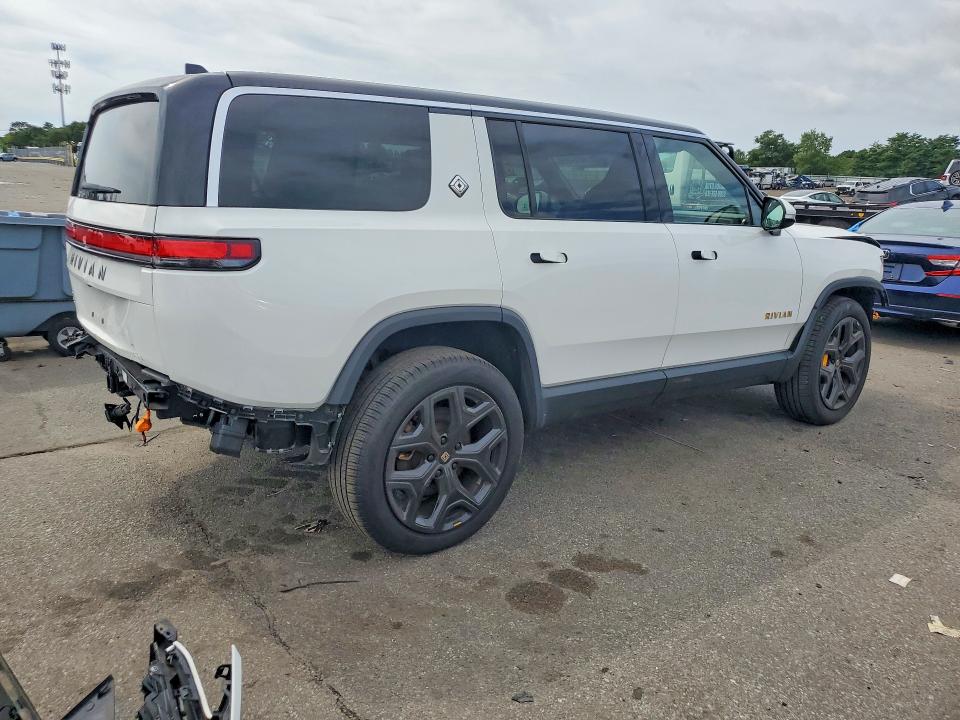 66964956 :رقم المزاد ، 7PDSGABA7PN023636 vin ، 2023 Rivian R1s مزاد بيع