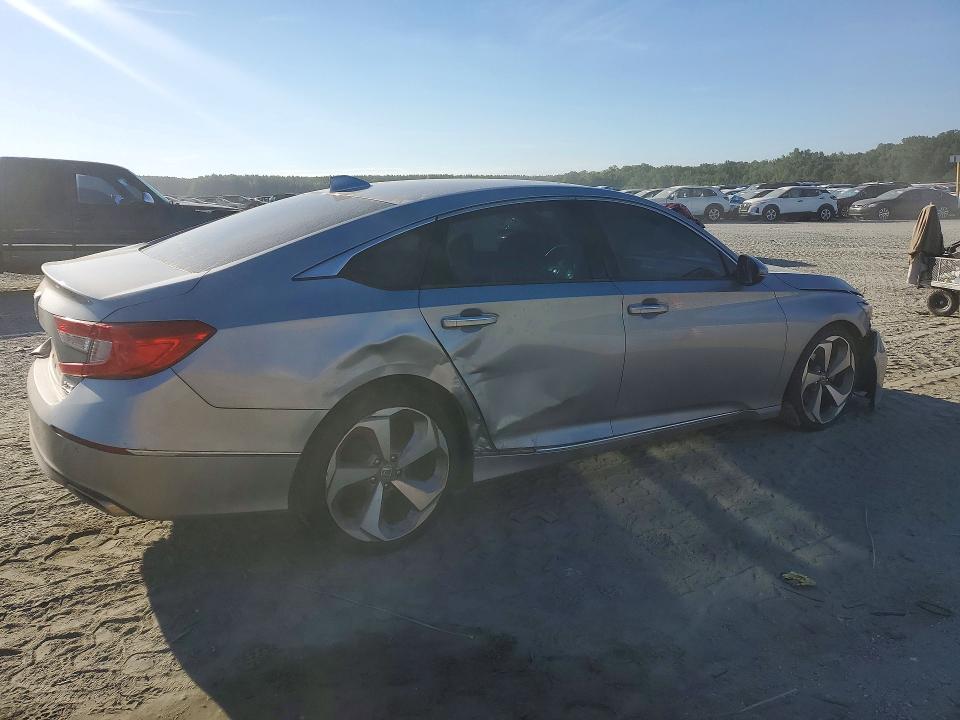 Продаж на аукціоні авто 2018 Honda Accord, vin: 1HGCV2F90JA025025, номер лоту: 63661546