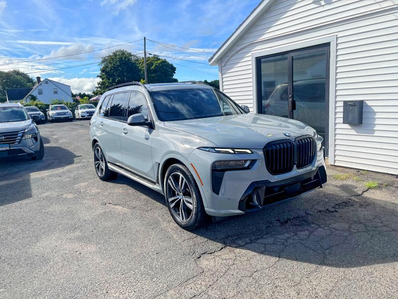 70070966 :رقم المزاد ، 5UX23EM05R9S83624 vin ، 2024 Bmw X7 مزاد بيع
