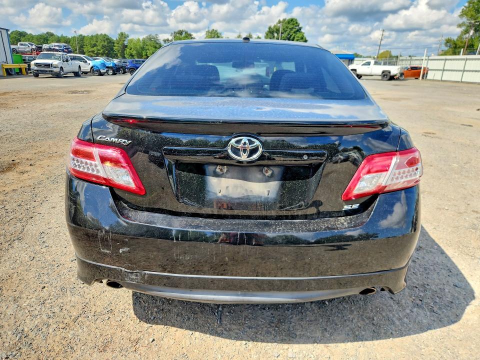 2010 Toyota Camry მანქანა იყიდება აუქციონზე, vin: 4T1BF3EK1AU028155, აუქციონის ნომერი: 68189266